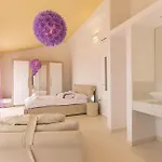 Luxurious In With Sauna *