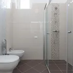 Luxurious In With Sauna 펜션 보드냔